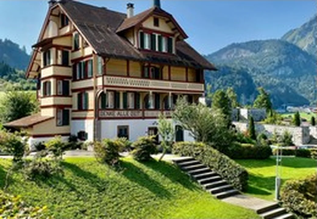 Alpines Haus mit regionaler Architektur